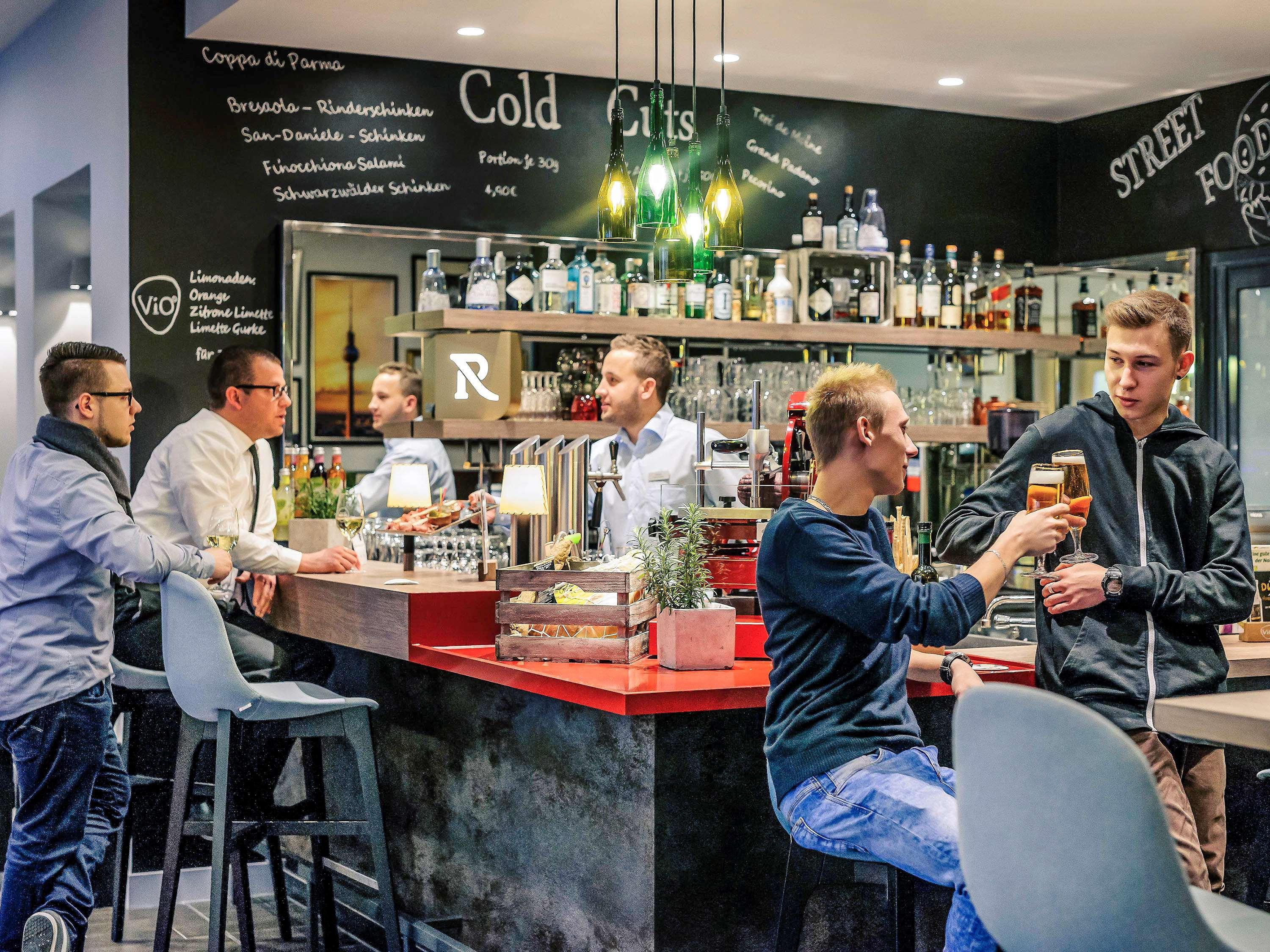 Mercure & Residenz Checkpoint Charlie 4*
