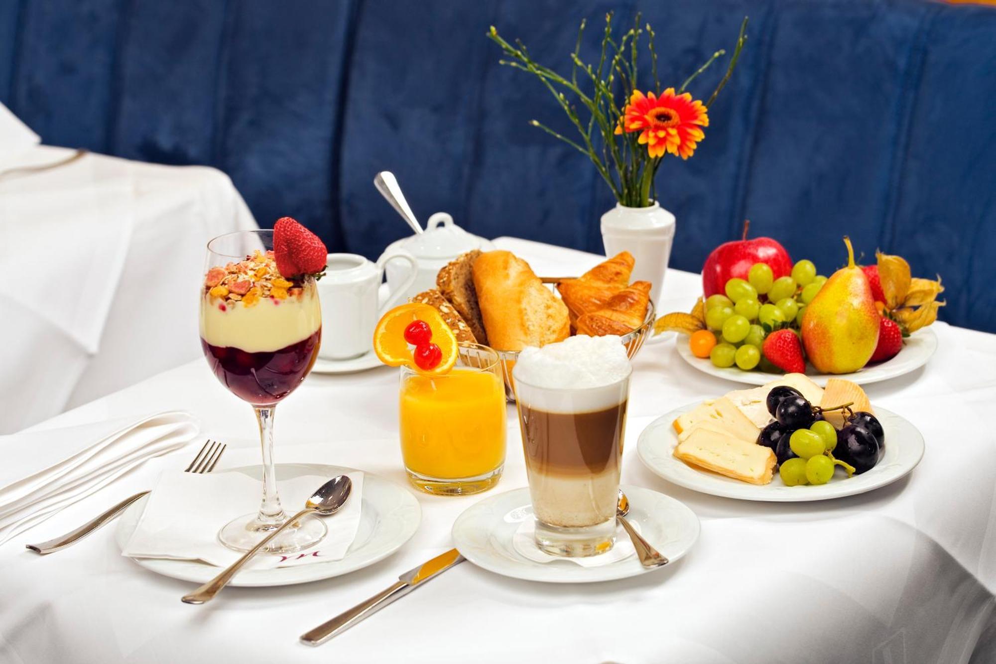 Hotel Mercure & Residenz Checkpoint Charlie 4*