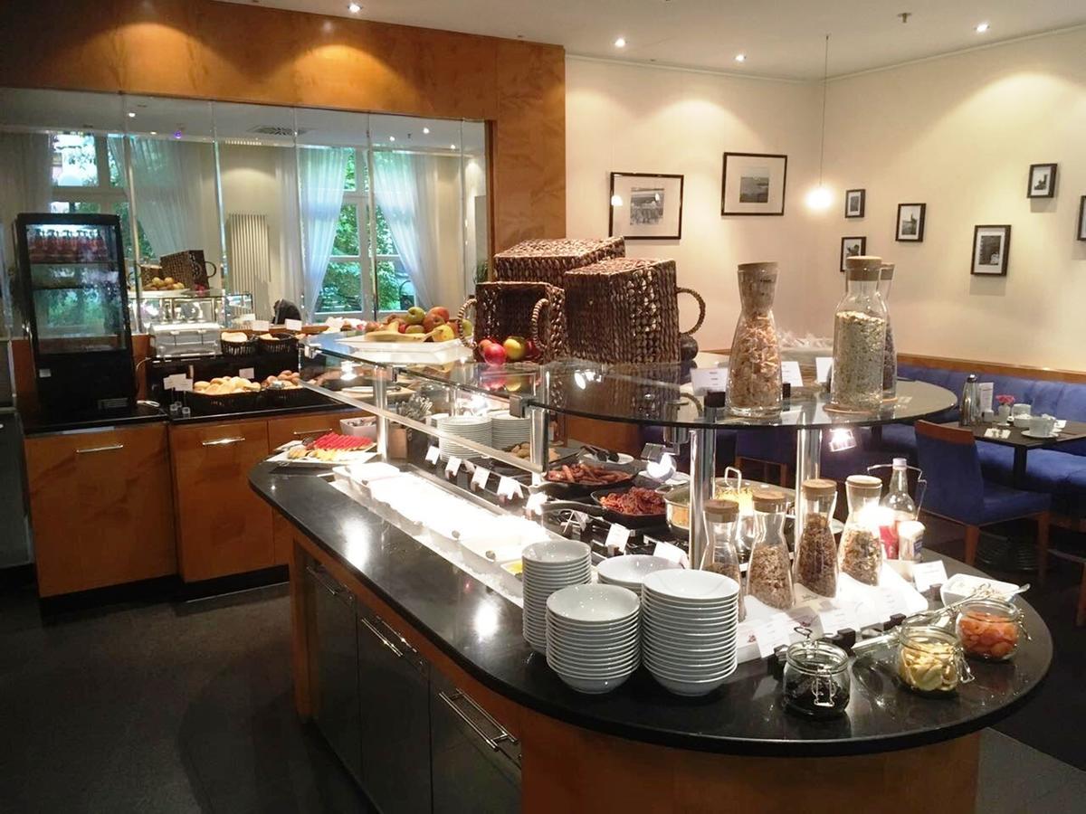 Mercure & Residenz Checkpoint Charlie